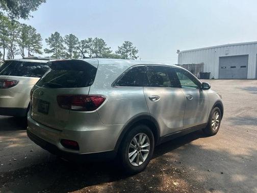 2019 Kia Sorento L