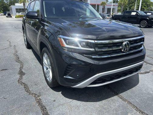 2022 Volkswagen Atlas 3.6L SE w/Technology