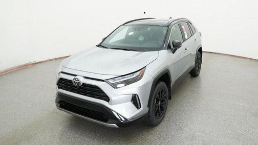 2025 Toyota RAV4 Hybrid SE