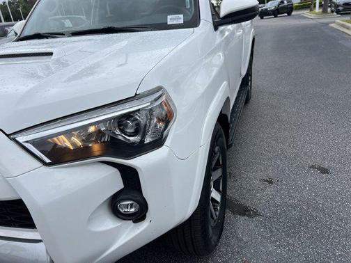 2024 Toyota 4Runner TRD Off Road