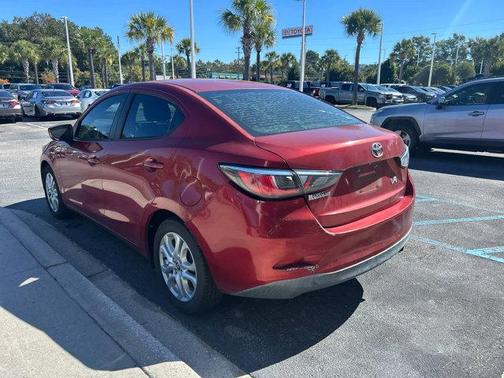 2017 Toyota Yaris iA Base