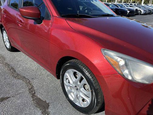 2017 Toyota Yaris iA Base