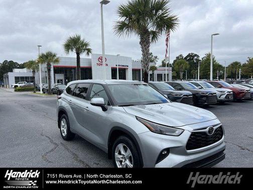 2024 Toyota Highlander LE