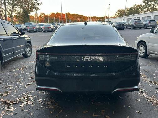 2025 Hyundai SONATA SE