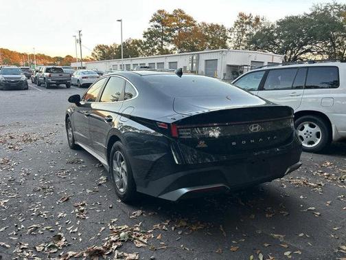 2025 Hyundai SONATA SE