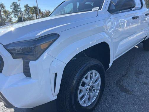 2025 Toyota Tacoma SR