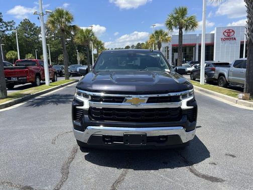 Dark Ash Metallic 2023 Chevrolet Silverado 1500 LT