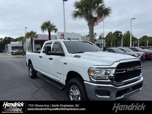 2022 RAM 2500 Tradesman Crew Cab 4x4 8' Box