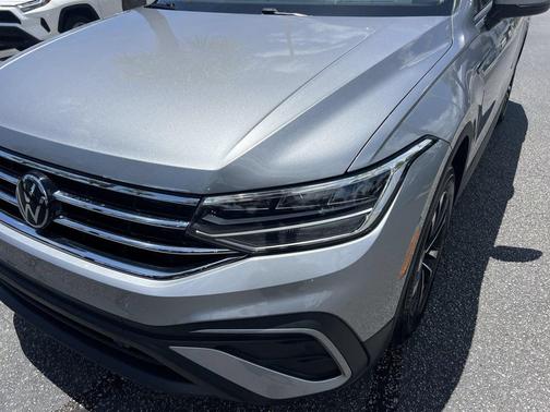 Pyrite Silver Metallic 2024 Volkswagen Tiguan 2.0T S