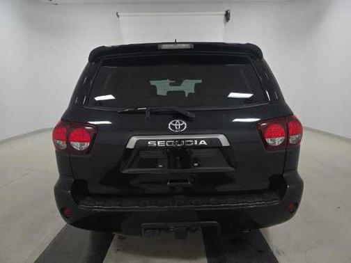 2020 Toyota Sequoia Platinum