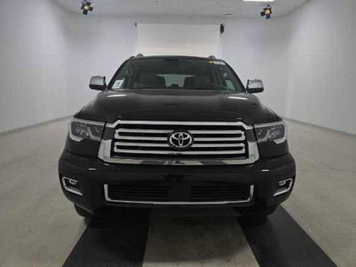 2020 Toyota Sequoia Platinum