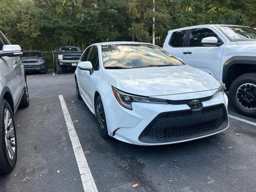 2020 Toyota Corolla LE