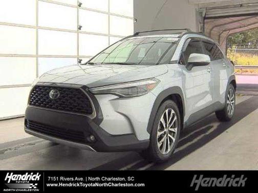 2023 Toyota Corolla Cross XLE