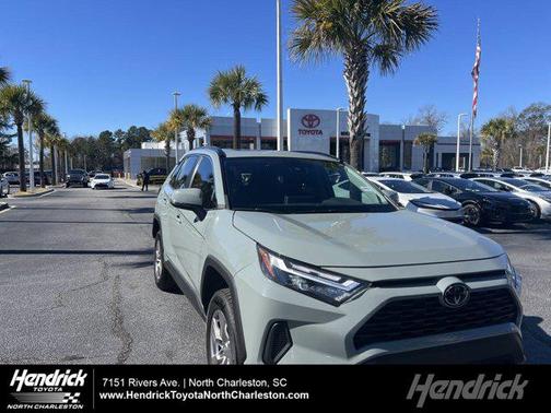 2023 Toyota RAV4 XLE