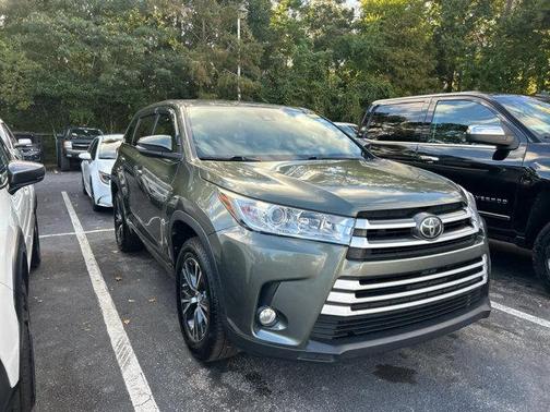 2017 Toyota Highlander LE Plus