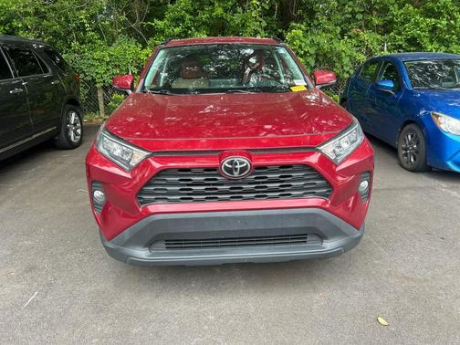 Ruby Flare Pearl 2021 Toyota RAV4 XLE