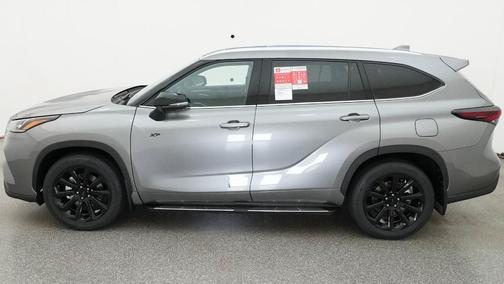 Heavy Metal 2026 Toyota Highlander Limited
