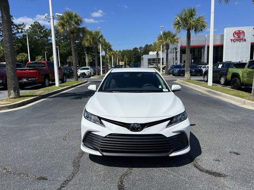 White 2022 Toyota Camry LE
