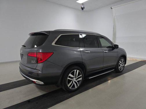 2017 Honda Pilot Elite