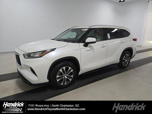 2020 Toyota Highlander Hybrid XLE