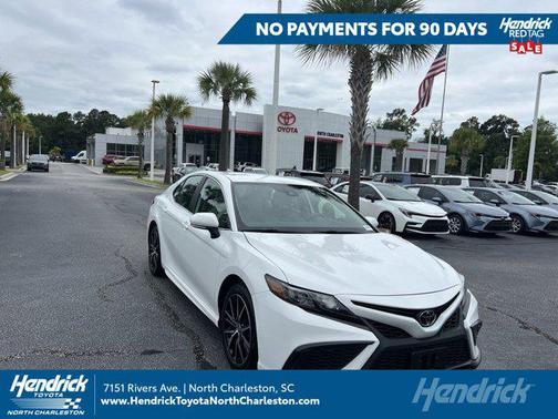 2024 Toyota Camry SE