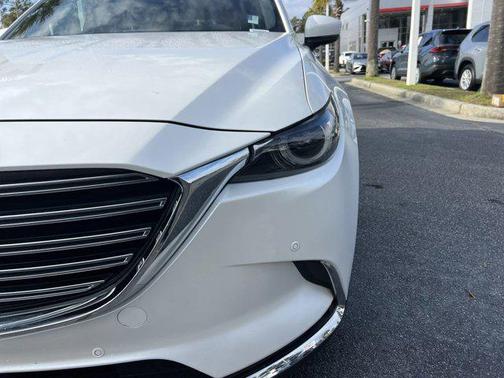 2018 Mazda CX-9 Signature