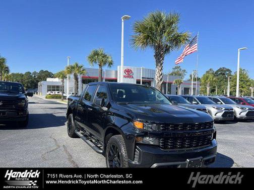 2022 Chevrolet Silverado 1500 Custom