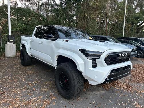 2025 Toyota Tacoma Hybrid TRD Pro