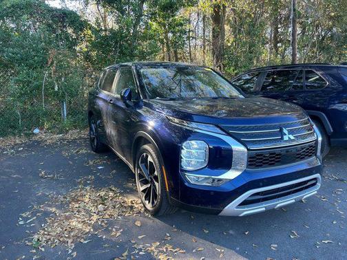 2023 Mitsubishi Outlander SE 2.5 2WD