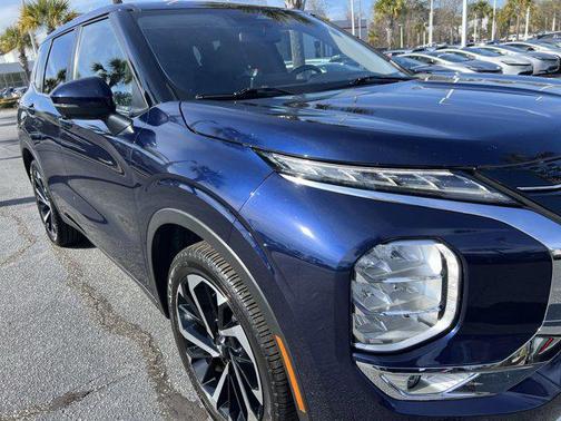 2023 Mitsubishi Outlander SE 2.5 2WD