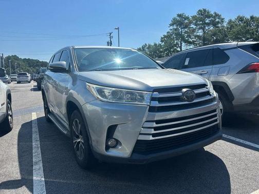 2017 Toyota Highlander LE Plus