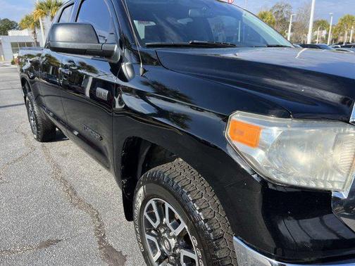 2017 Toyota Tundra SR5