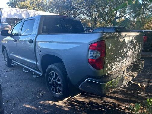 2015 Toyota Tundra SR5