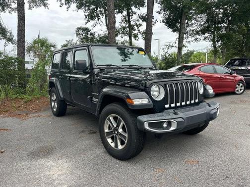 2023 Jeep Wrangler 4-Door Sahara 4x4