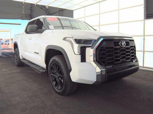 Ice Cap 2023 Toyota Tundra SR5