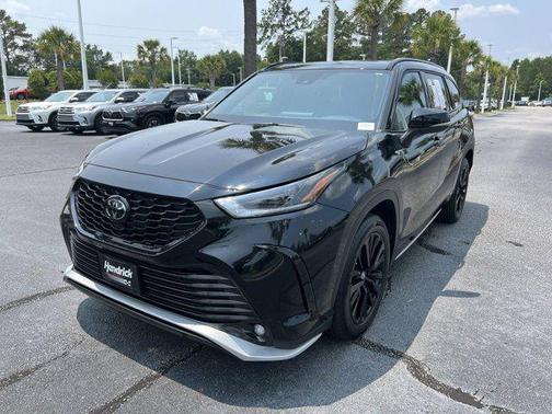 2024 Toyota Highlander XSE