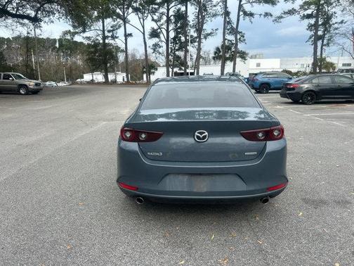 2022 Mazda Mazda3 FWD