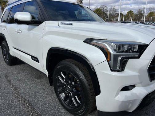 2024 Toyota Sequoia Platinum