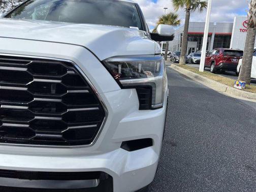 2024 Toyota Sequoia Platinum