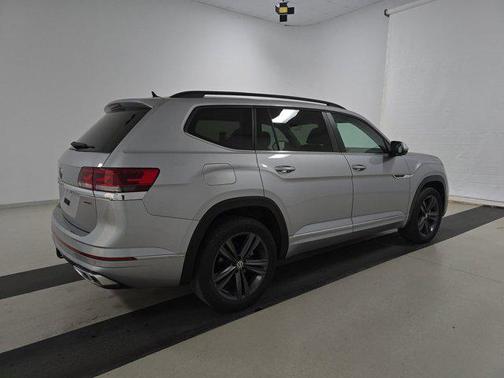 2021 Volkswagen Atlas 3.6L SE w/Technology