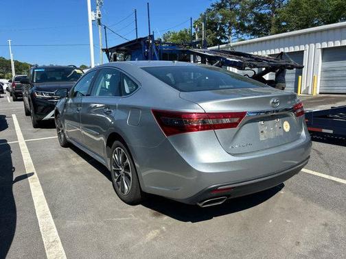 2016 Toyota Avalon XLE Premium