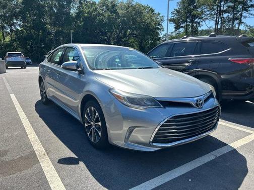 2016 Toyota Avalon XLE Premium