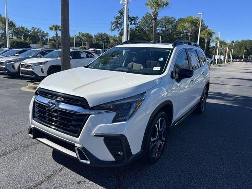 Crystal White Pearl 2024 Subaru Ascent Touring 7-Passenger