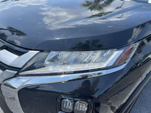 2024 Mitsubishi Outlander Sport SE