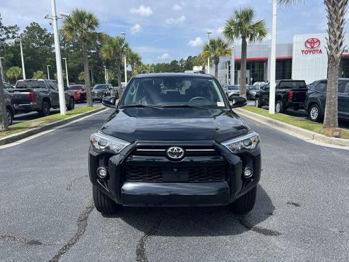 Midnight Black Metallic 2024 Toyota 4Runner SR5 Premium