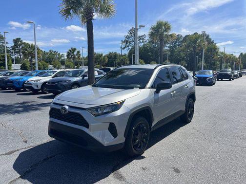 Silver Sky Metallic 2019 Toyota RAV4 LE