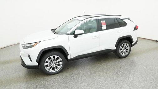 2025 Toyota RAV4 XLE Premium