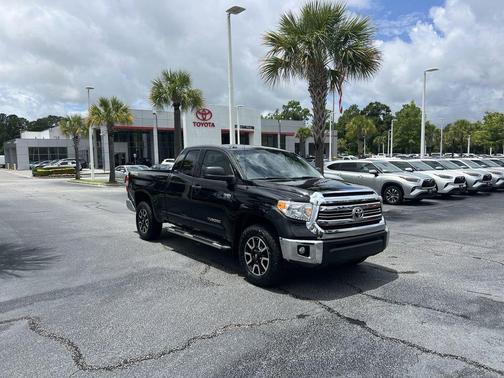 Black 2016 Toyota Tundra SR5