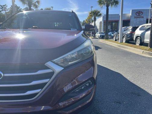 2017 Hyundai TUCSON SE Plus