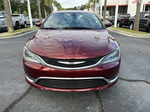 2017 Chrysler 200 Limited